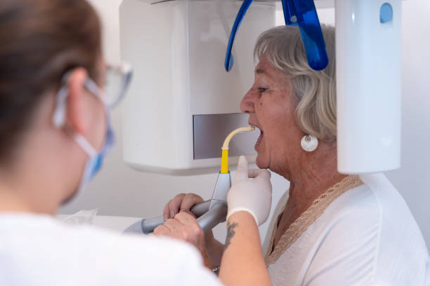 Best Emergency Tooth Extraction in Ottawa, KS